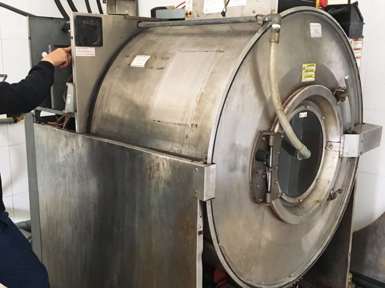 Sửa chữa máy giặt công nghiệp tại Hà Nội